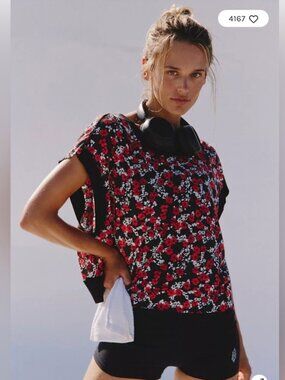 Free people my time printed tee NWT. Cranberry combo.